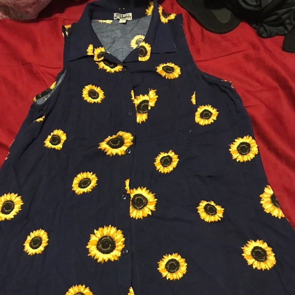 Button down floral dress - Picture 1 of 2